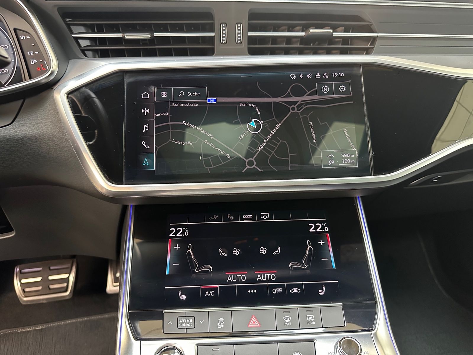 Audi A6 Avant 50 TFSI e quattro sport - Samsaru's Car Outlet