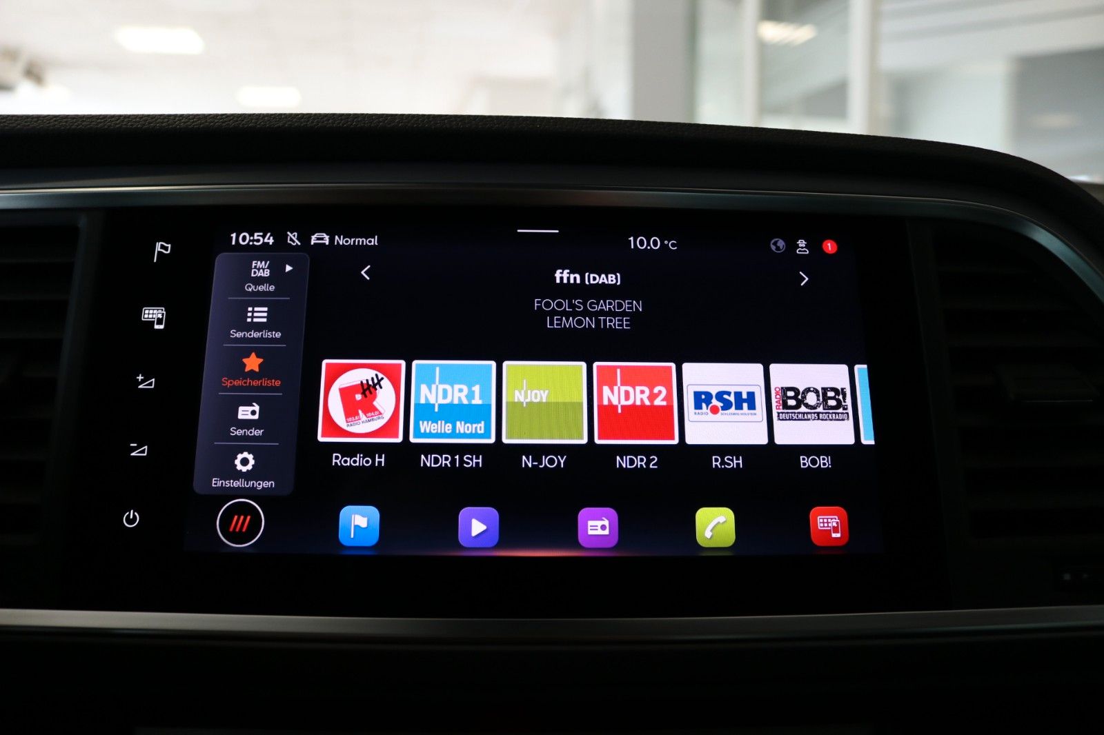 Seat Ateca FR Kamera Memory STHZ AHK Pano DAB+
