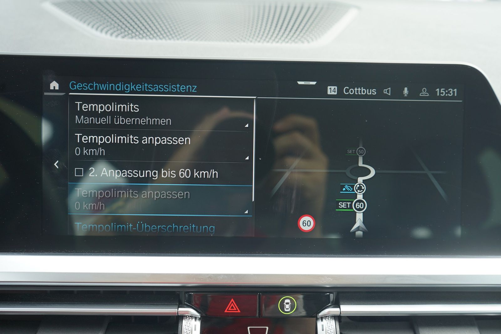 BMW 320e Touring xDrive Sport Line - Samsaru's Car Outlet