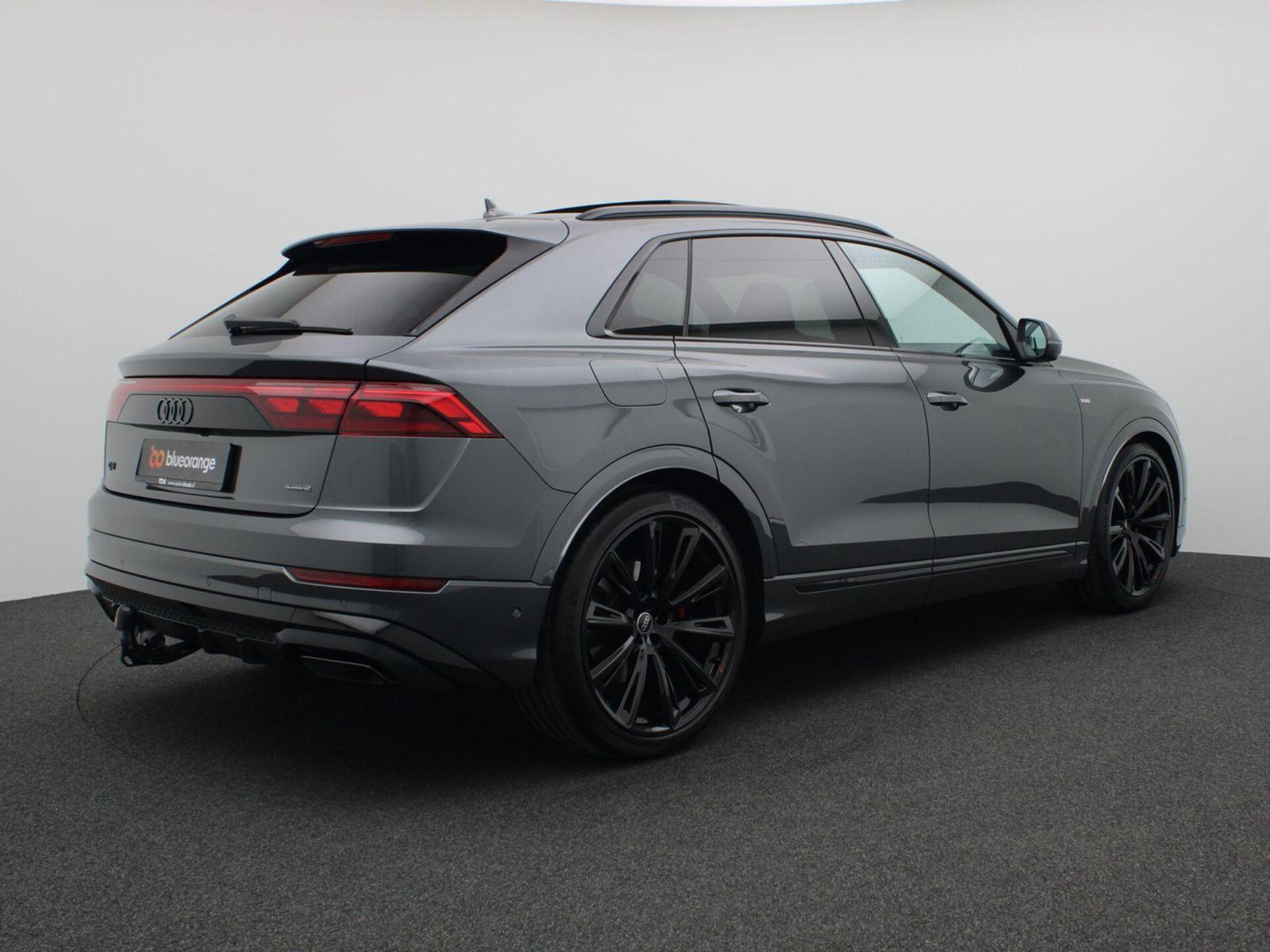 Audi Q8 50 TDI quattro S-Line - Samsaru's Car Outlet