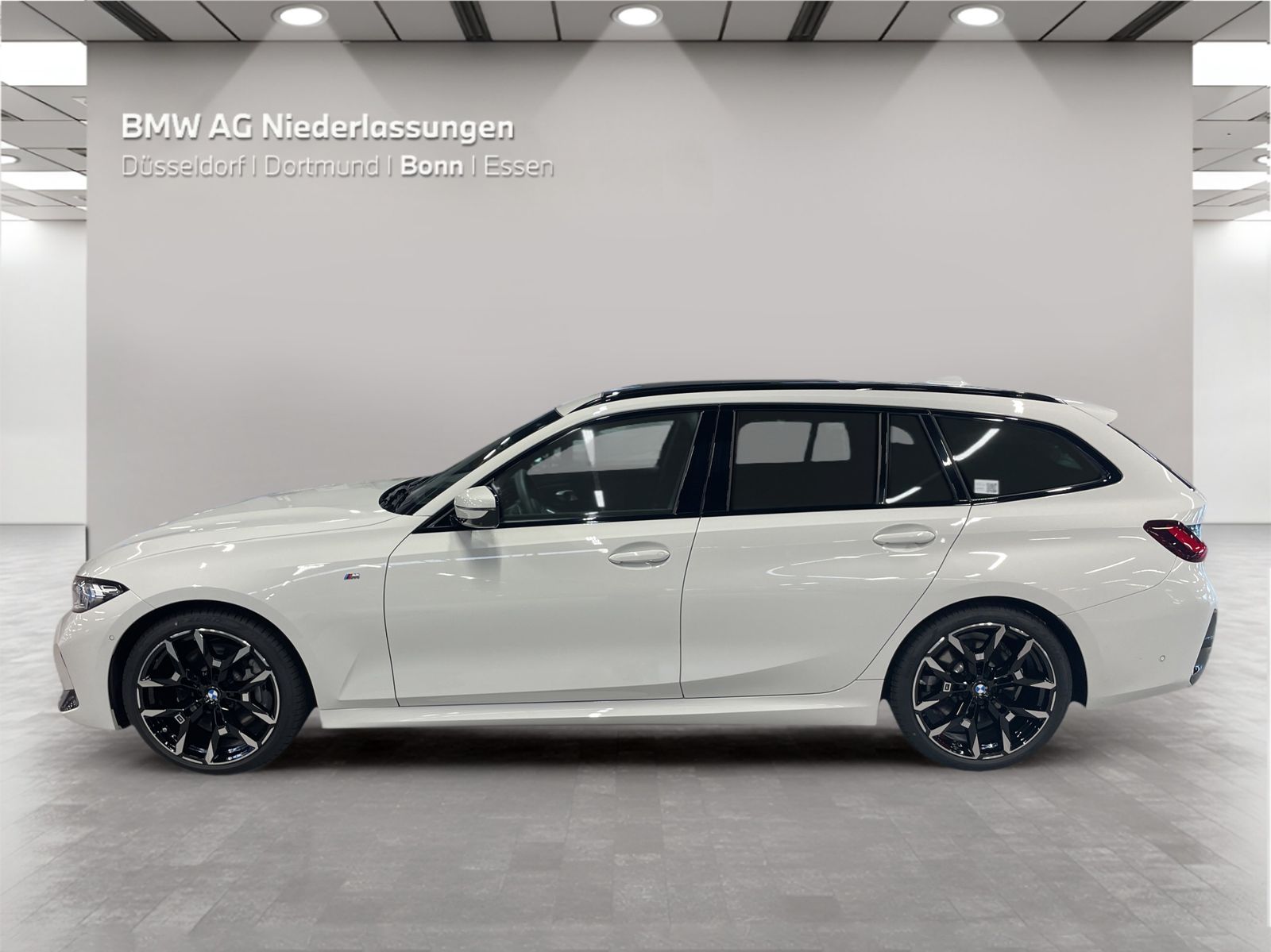 BMW 330i xDrive Touring M Sport LiveCockpitProf LED
