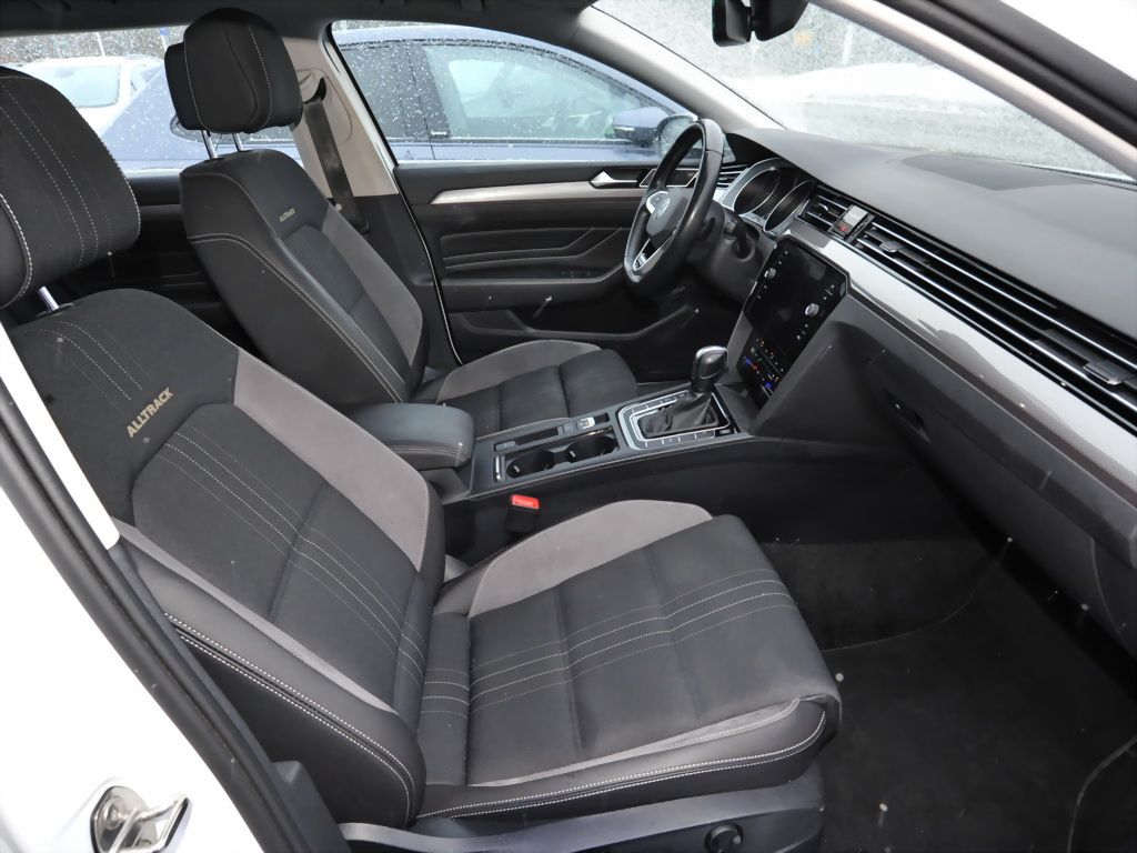 Volkswagen Passat Alltrack 2.0 TDI 4M ACC Navi Matrix AHK