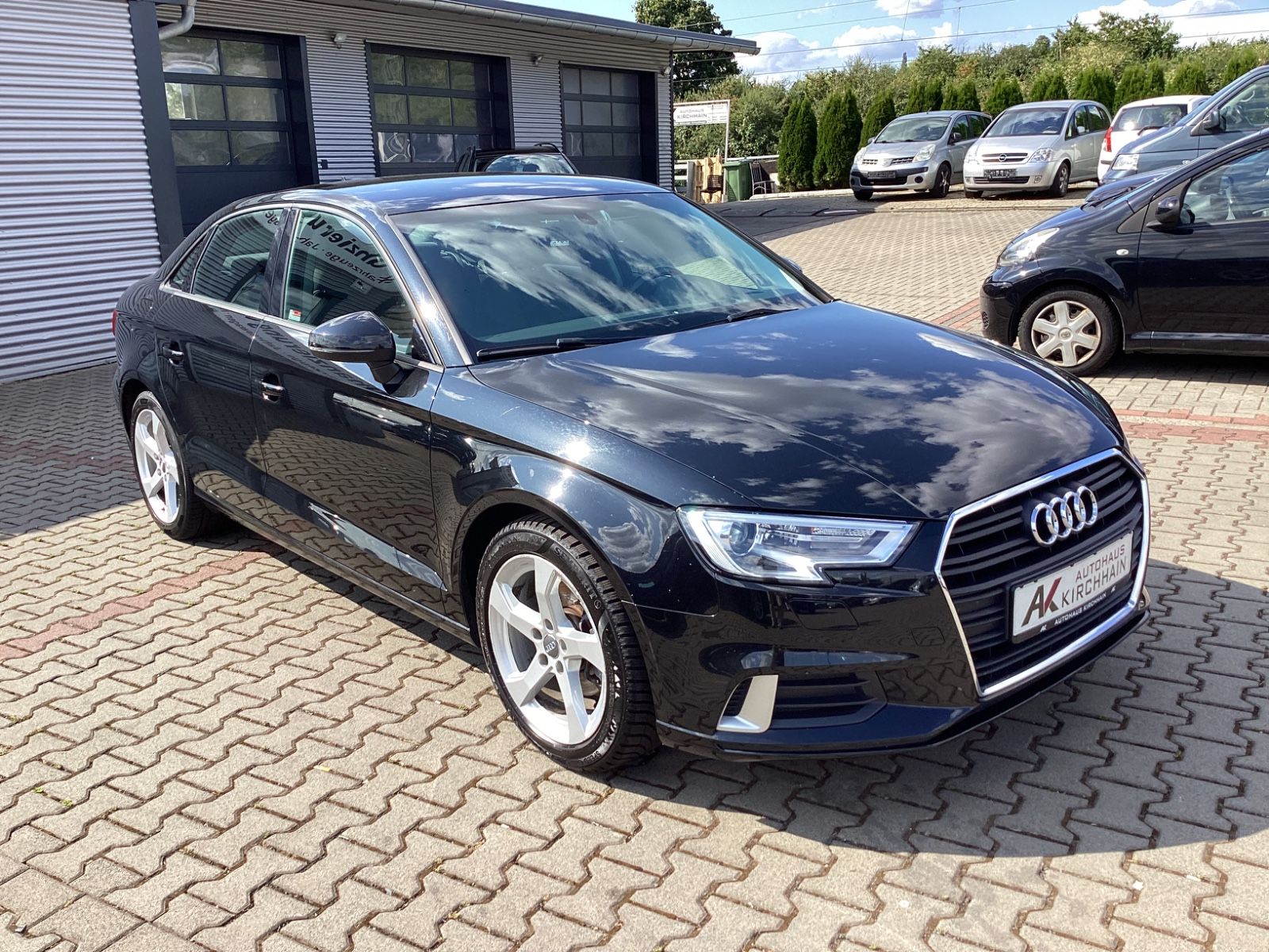 Audi A3 Limousine 35 TFSI sport - Samsaru's Car Outlet