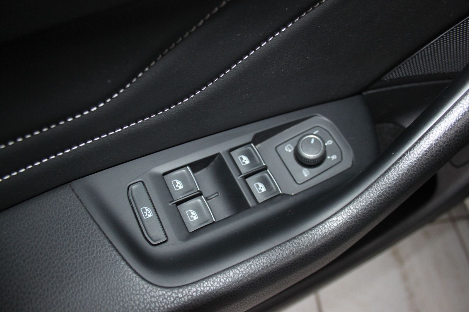 Volkswagen Passat Variant Alltrack/DSG/PANO/AHK/KAME/IQLED