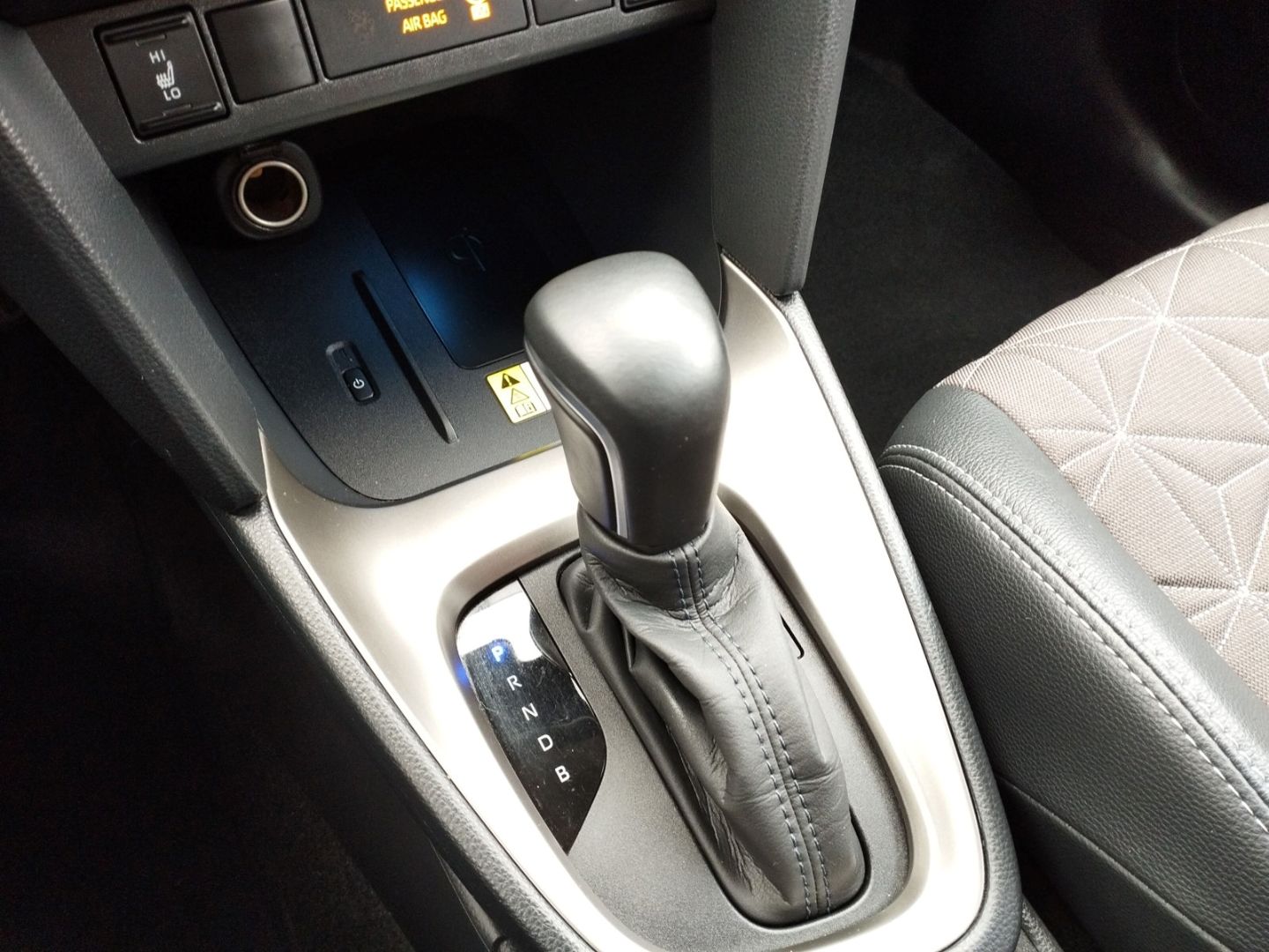 Toyota Yaris Cross Elegant+Matrix-LED+360°Kamera+Lenkra