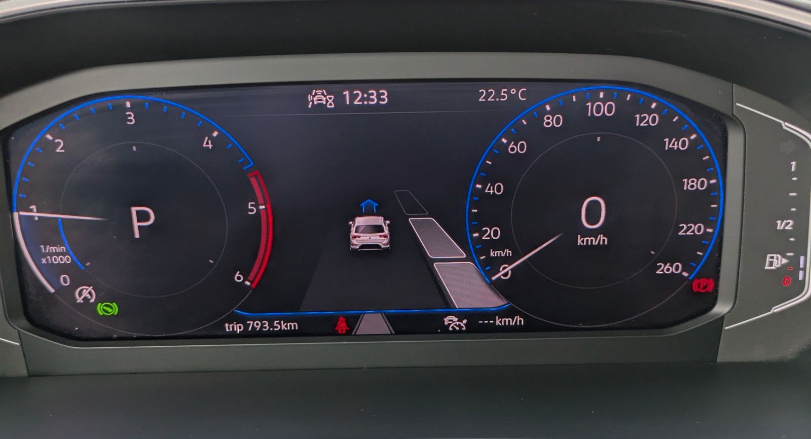 Volkswagen T-Roc Style 2.0 TDI DSG - Samsaru's Car Outlet