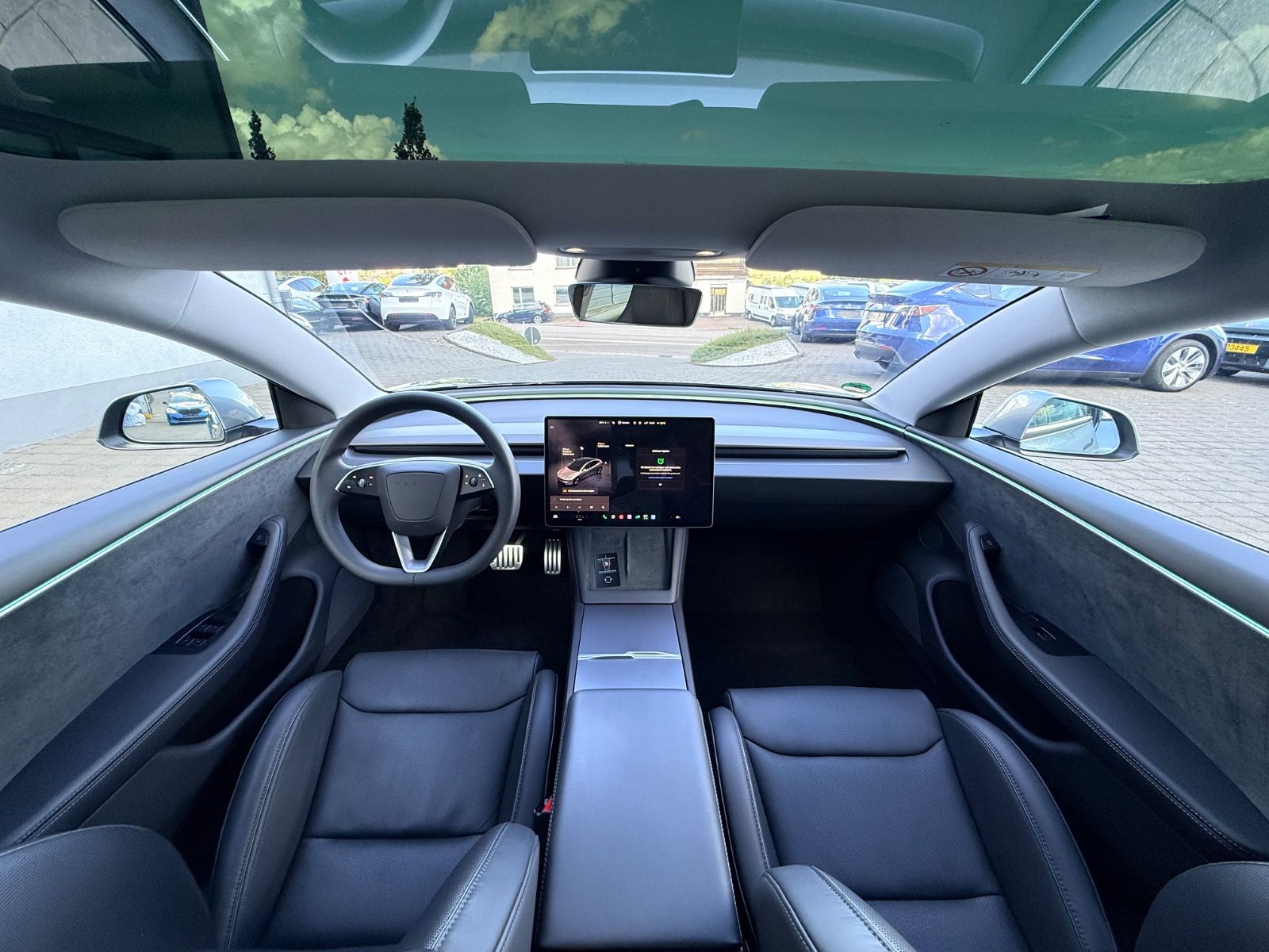 Tesla Model 3 Performance Highland 2025 | Quichsilber