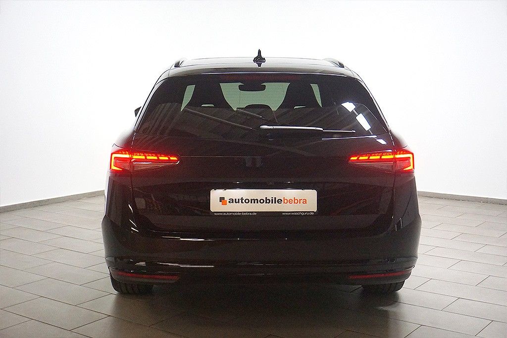 Skoda Superb 2.0TDI DSG Sportline 4x4 Virtual VOLL