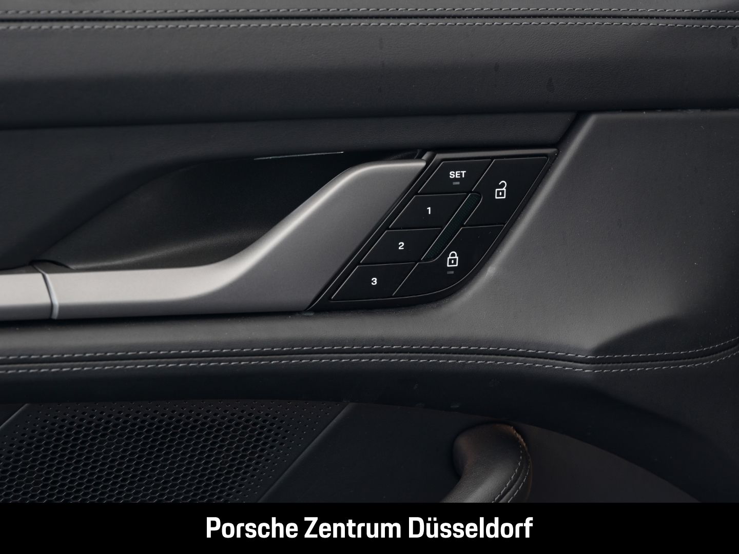 Porsche Taycan 4S Sport Turismo BOSE Luftfederung LED