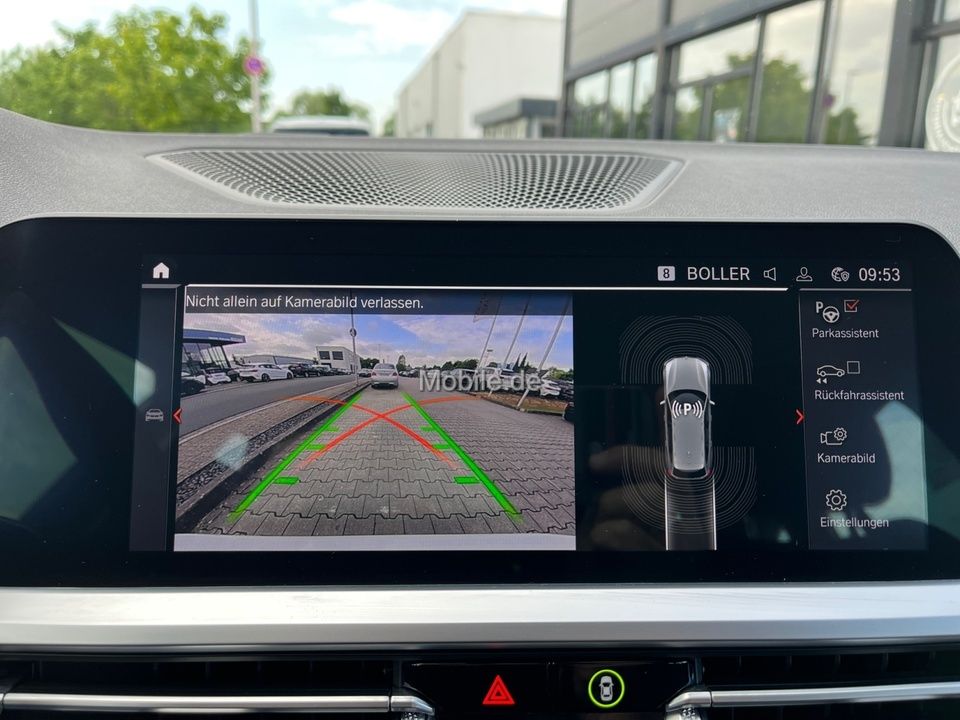 BMW 320d Touring Advantage - Samsaru's Car Outlet