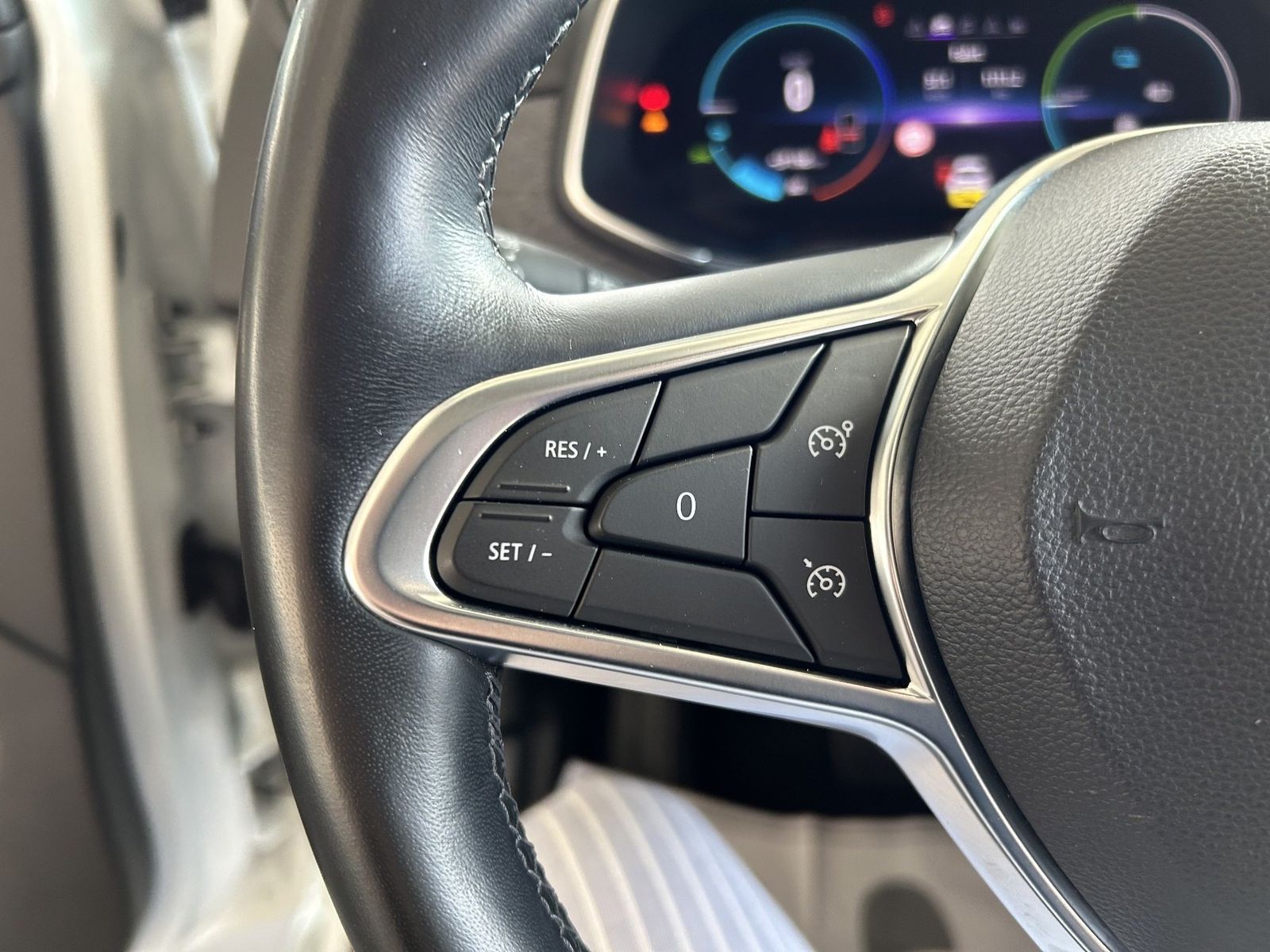 Renault ZOE EXPERIENCE R110 Z.E. 50 - Samsaru's Car Outlet