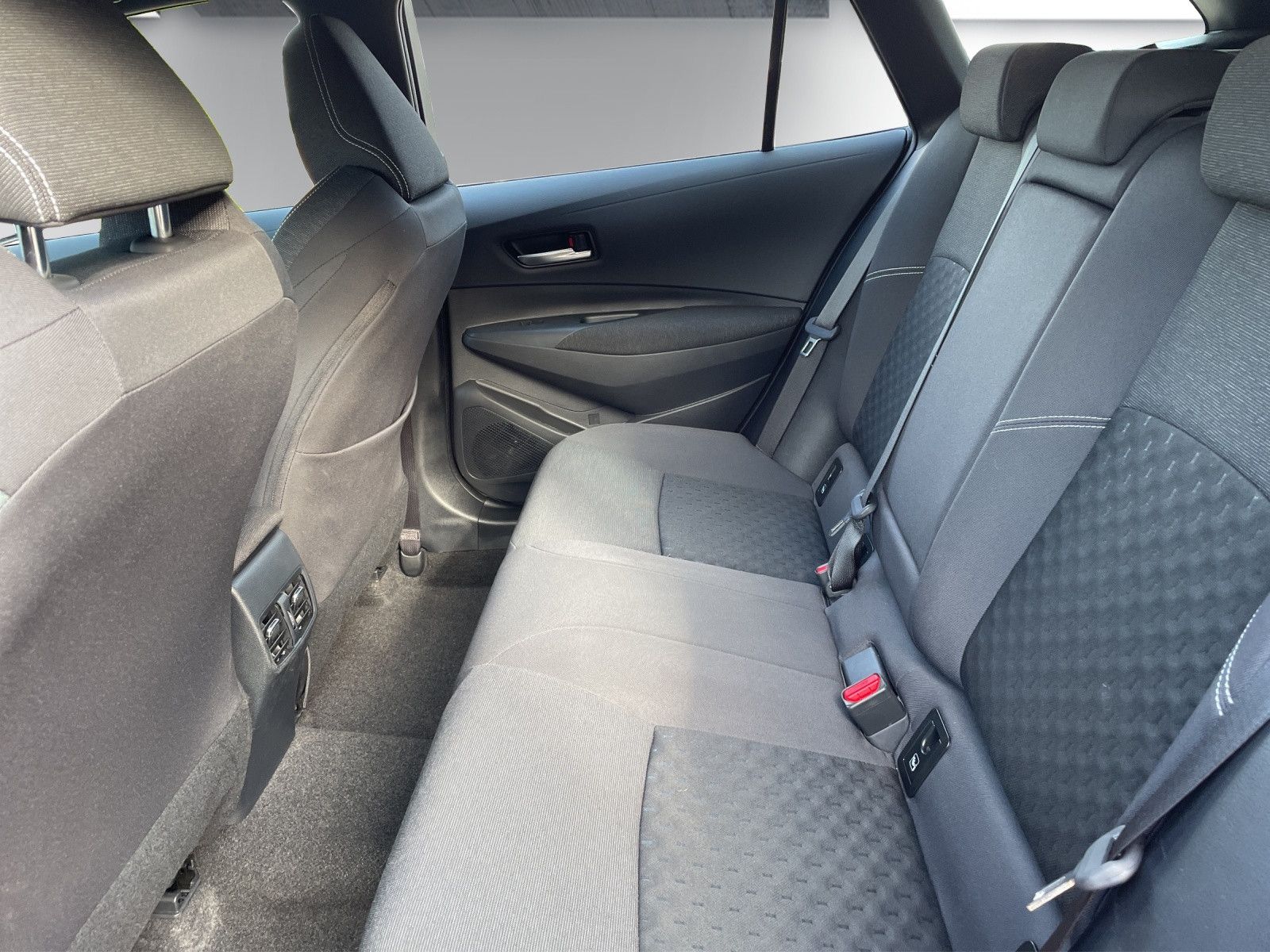 Toyota Corolla 1,8 Hybrid Comfort TS