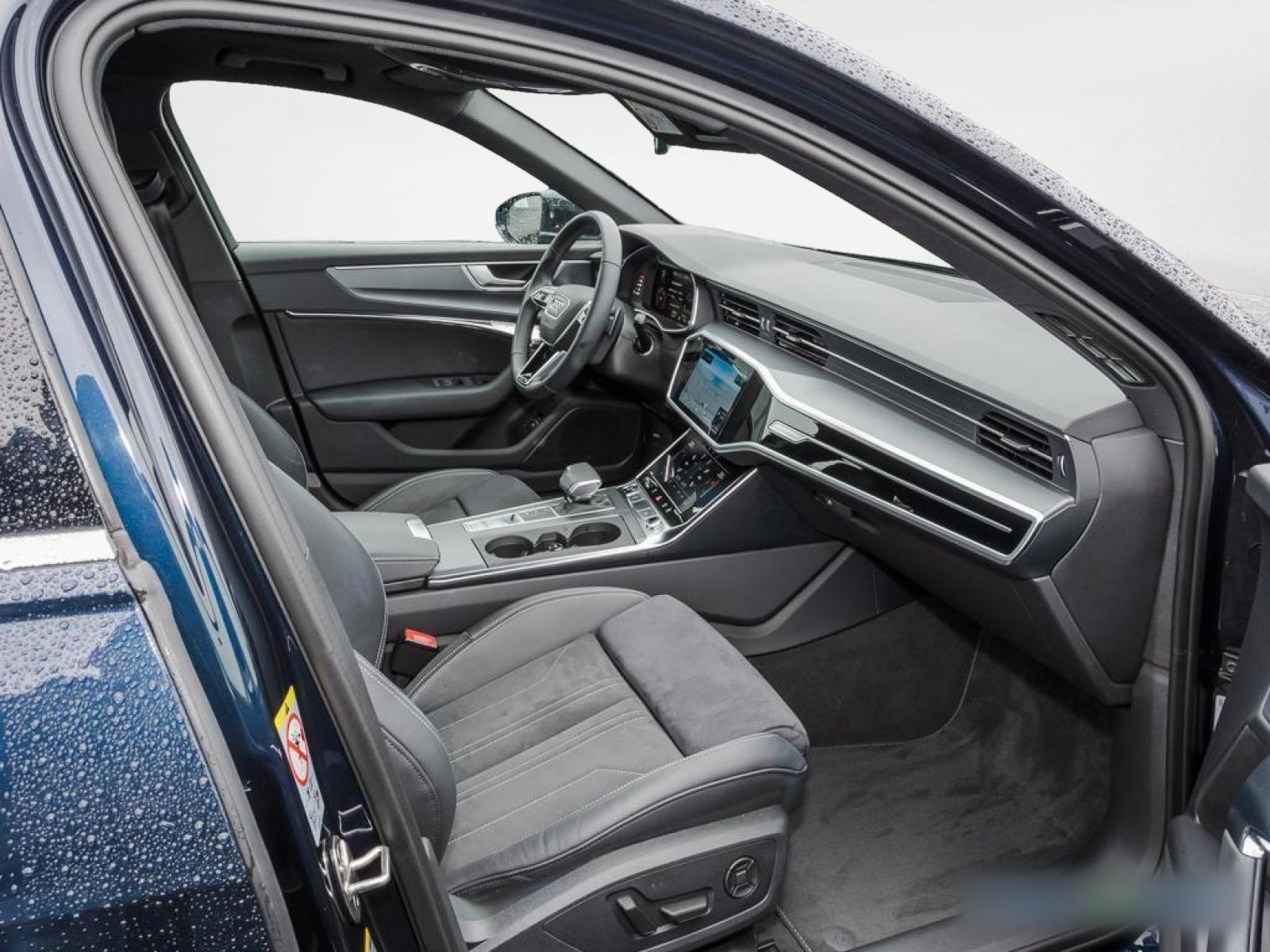 Audi A6 Avant 40 TDI quattro S line - Samsaru's Car Outlet