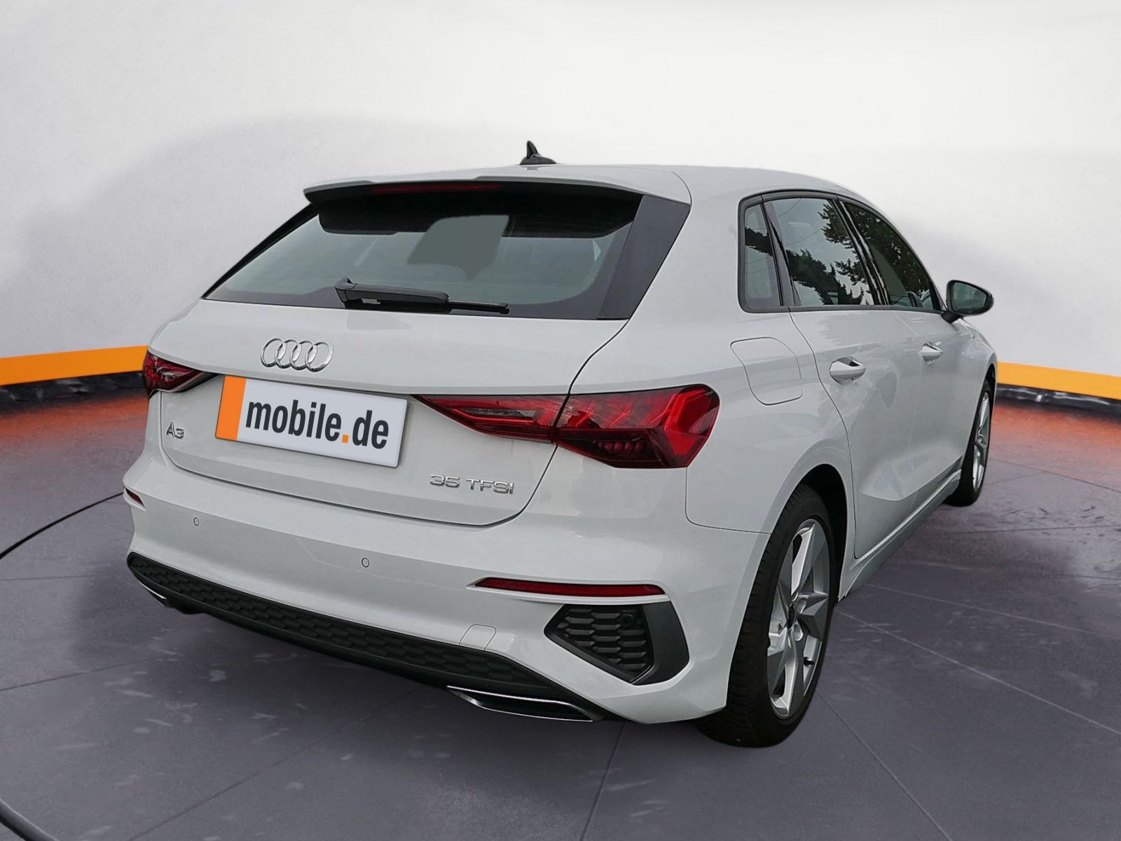 Audi A3 Sportback 35 TFSI S line - Samsaru's Car Outlet