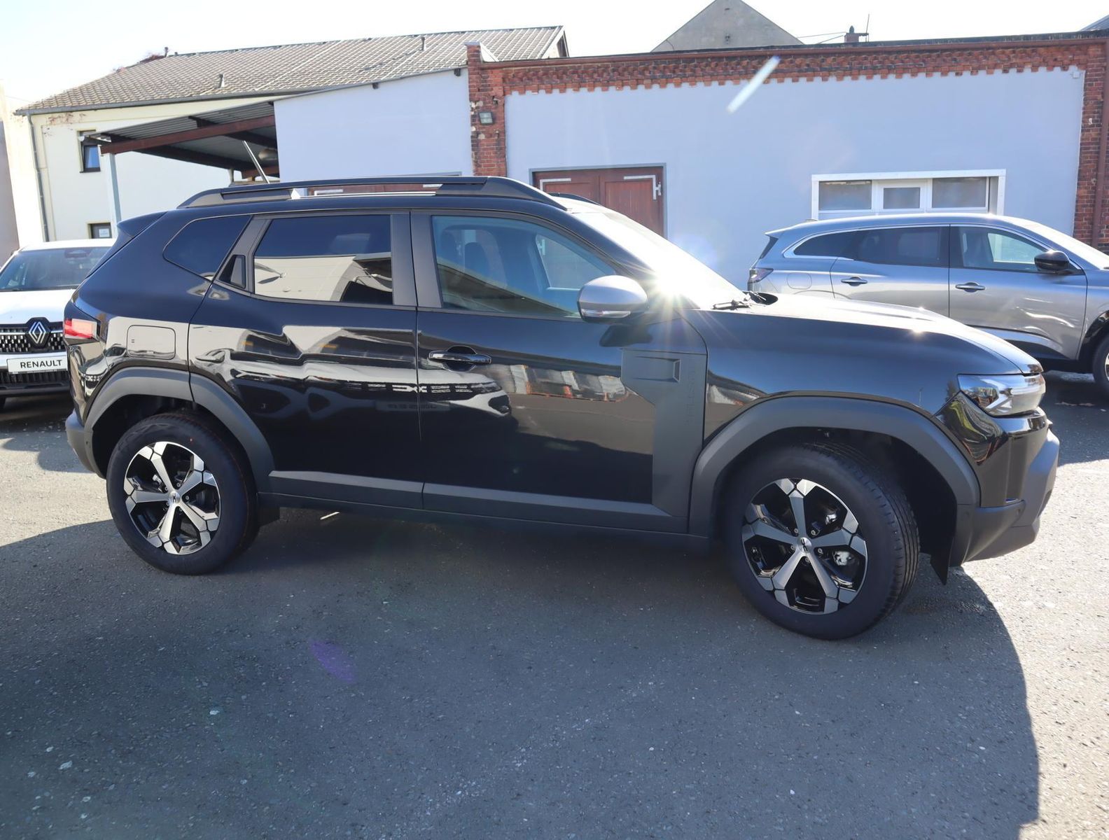 Dacia Duster Journey TCe 130 - Samsaru's Car Outlet