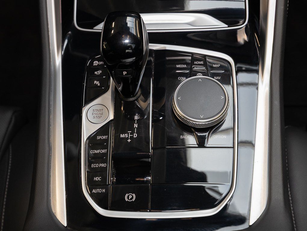 BMW X6 xDrive40d M Sportpaket - Samsaru's Car Outlet