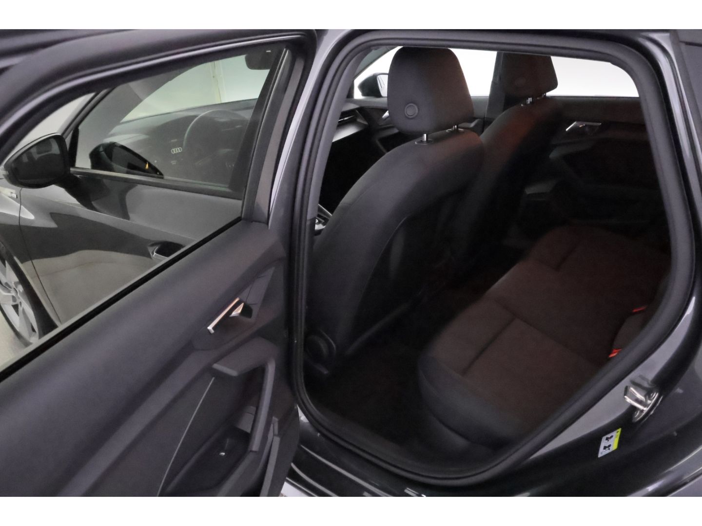 Audi A3 30TFSI SB S-tronic S-line+LED+NAVI+VIRTUAL