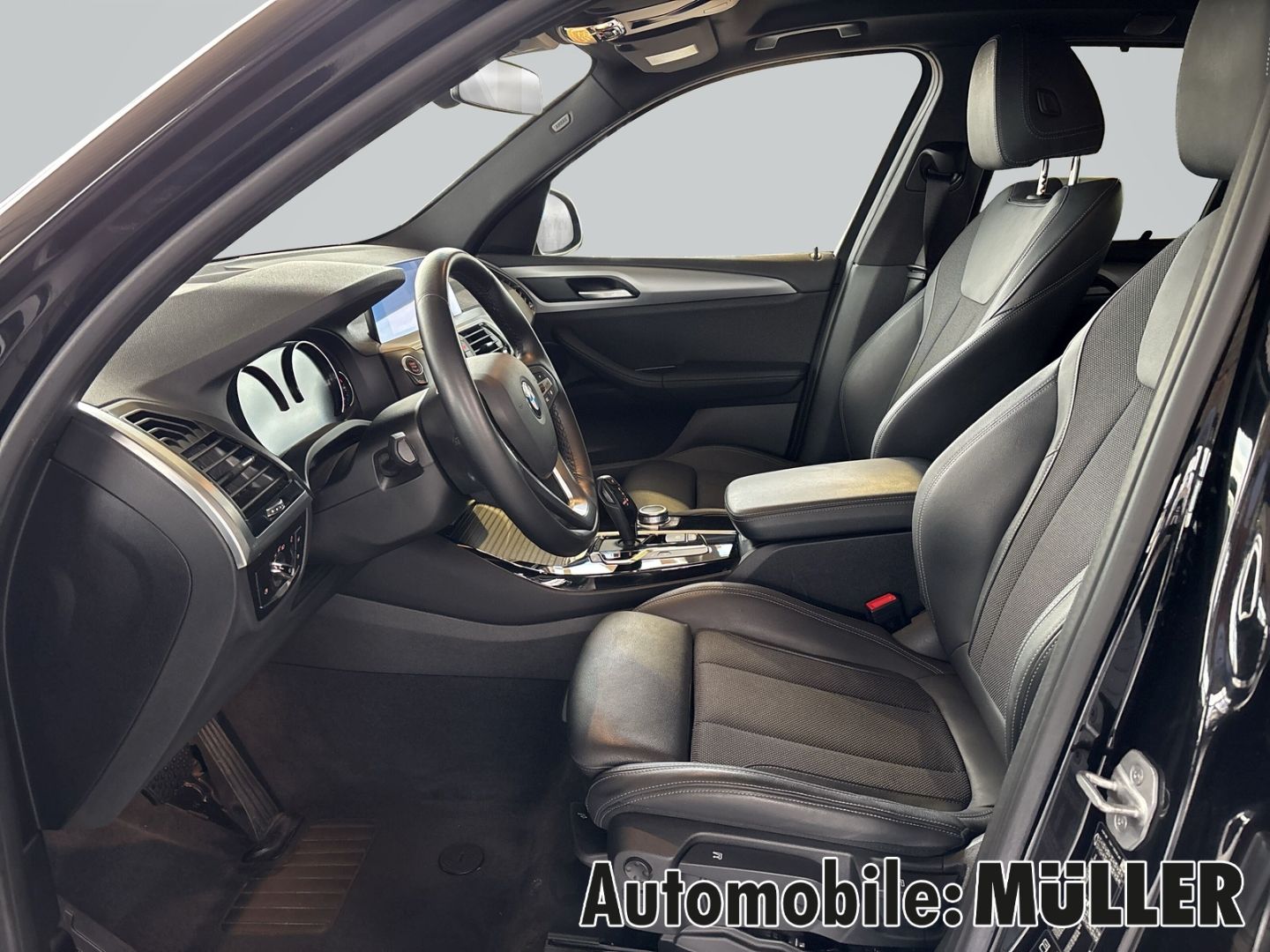 BMW X3 20i - Samsaru's Car Outlet