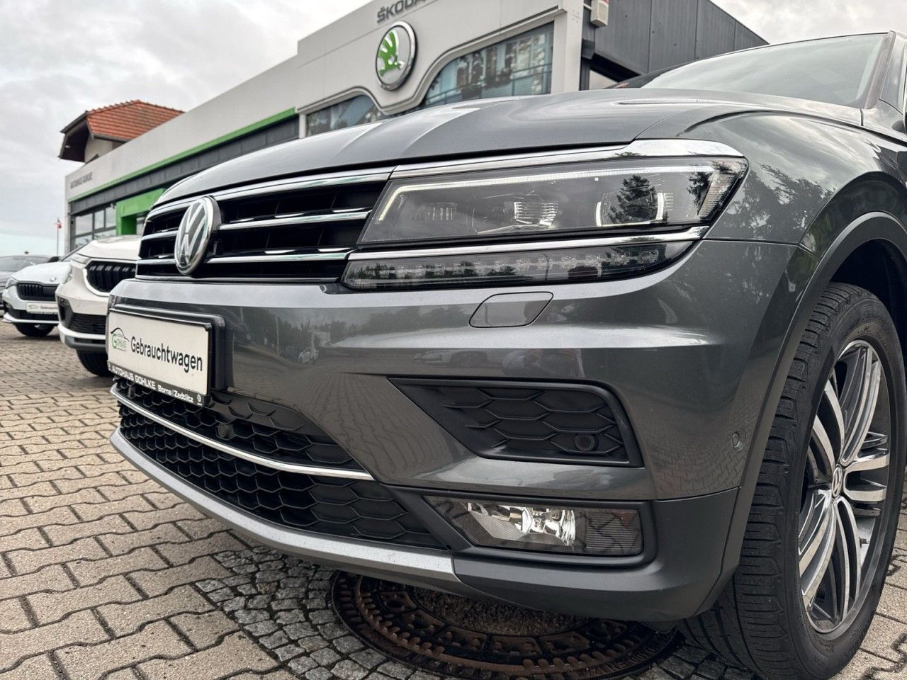 Volkswagen Tiguan Highline 2.0TDI - Samsaru's Car Outlet