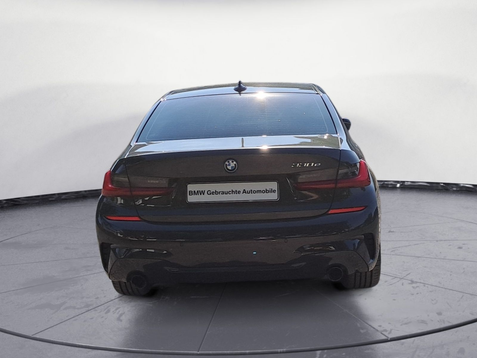 BMW 330e M Sport - Samsaru's Car Outlet