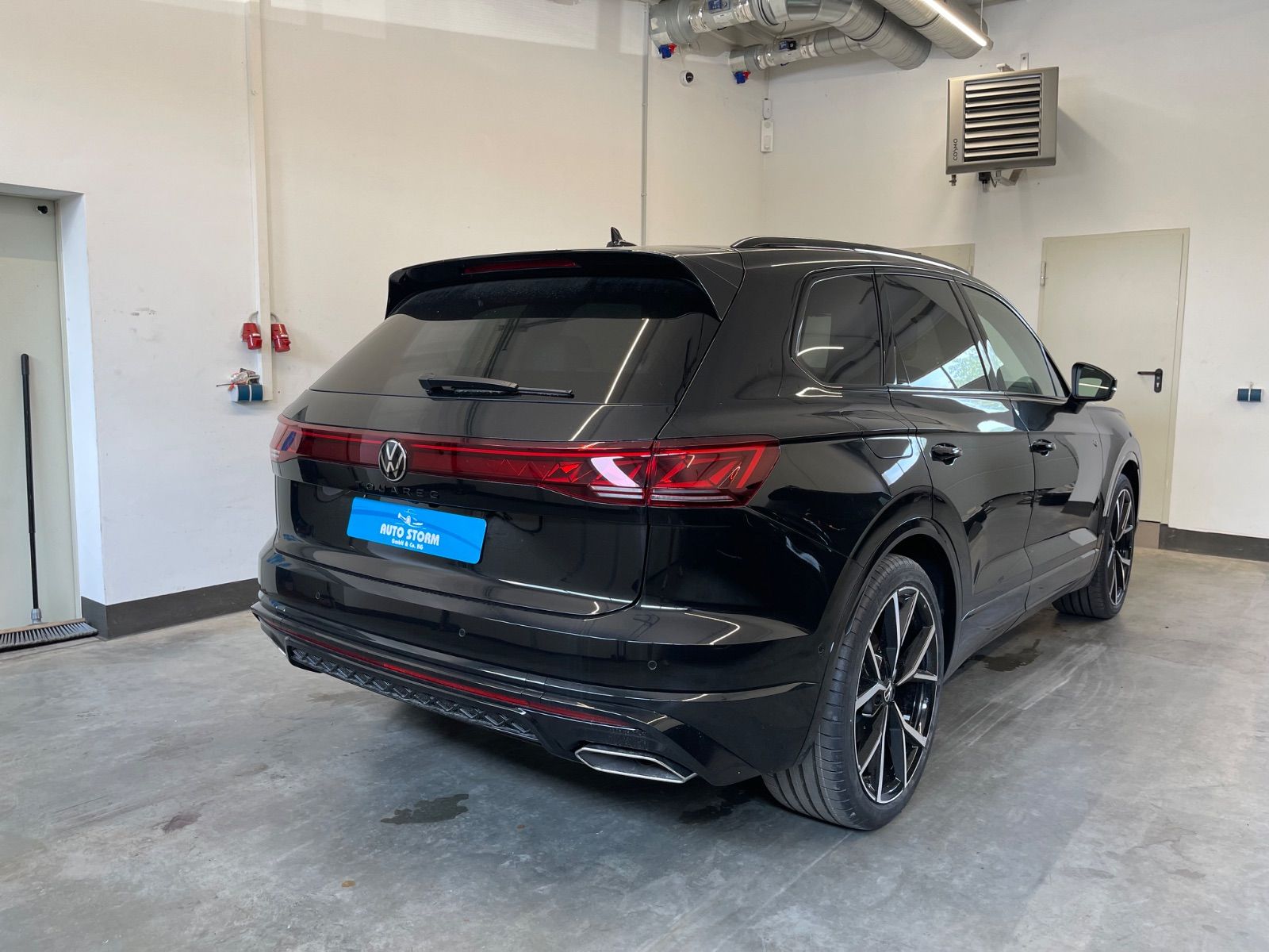 Volkswagen Touareg 3.0 TDI 4Motion R-Line Final Edition*VOL