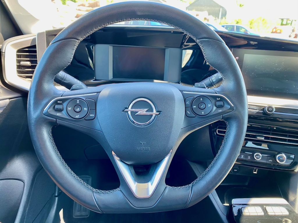 Opel Mokka 1.2 - Samsaru's Car Outlet