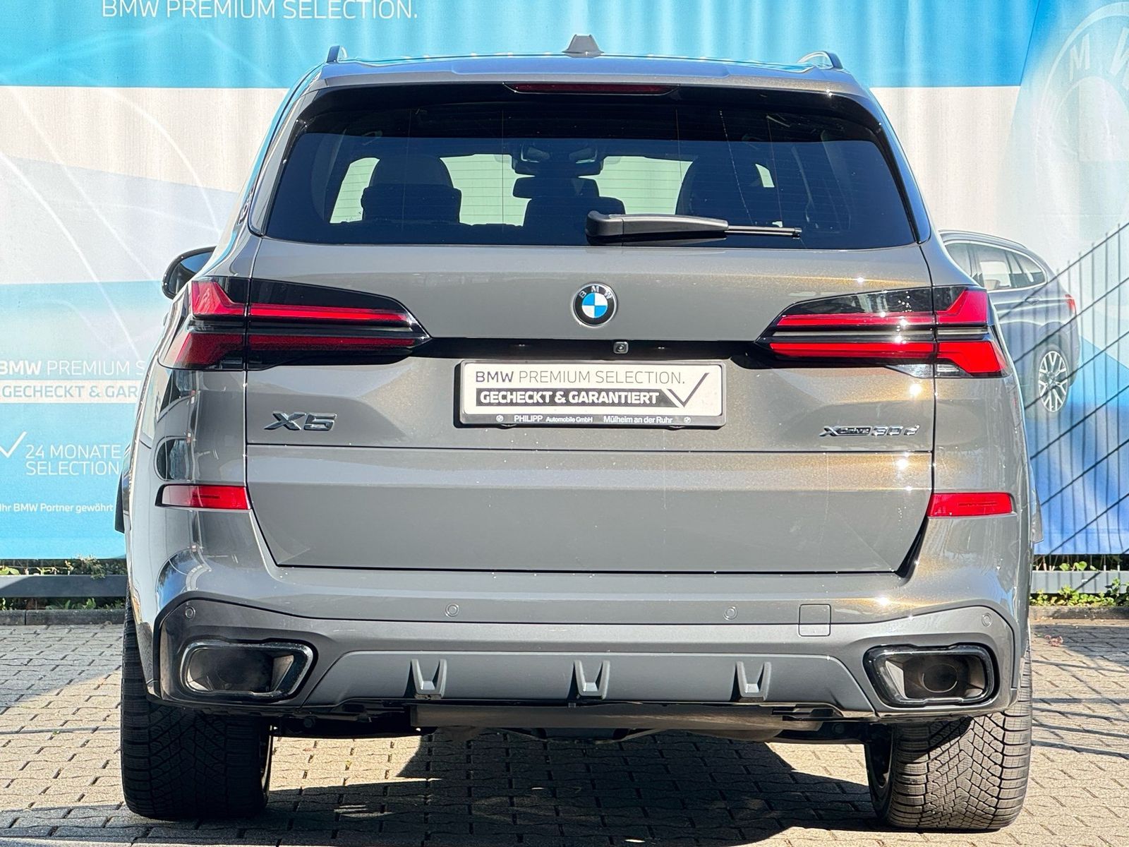 BMW X5 xDrive30d M Sport Pro PANO AHK StHzg Luftfahr