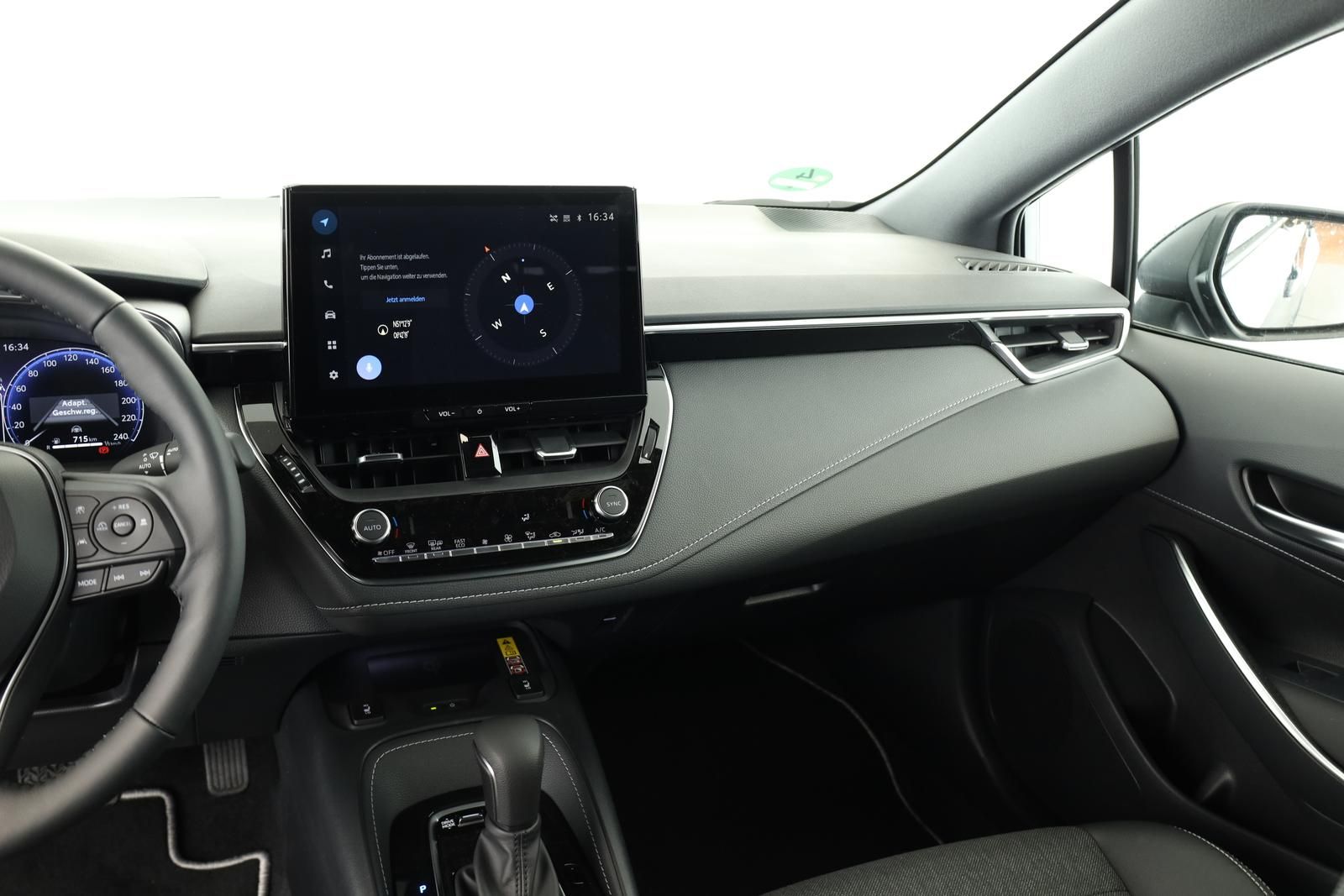 Toyota Corolla Touring Sports 1.8 CVT Team D Navi Kam