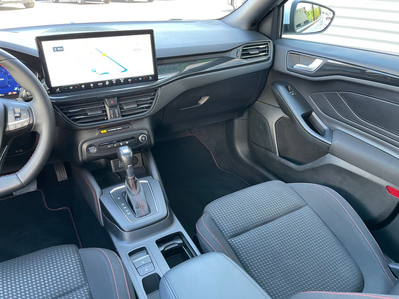 Ford Focus Turnier ST-Line X el. SHD Glas Navi Kamera