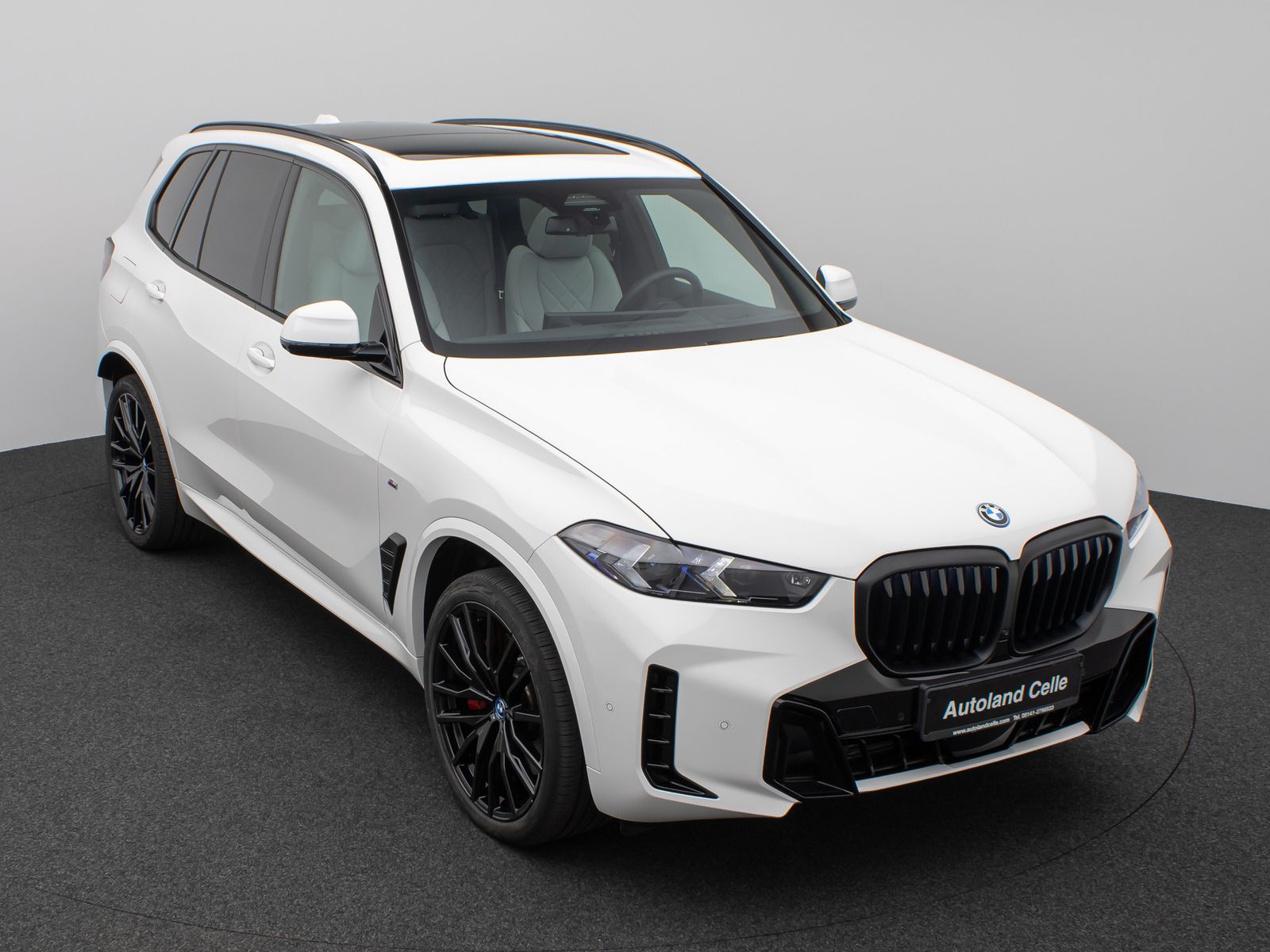 BMW X5 xD50e M Sport Panorama 360°HUD DAB H/K SoftCL