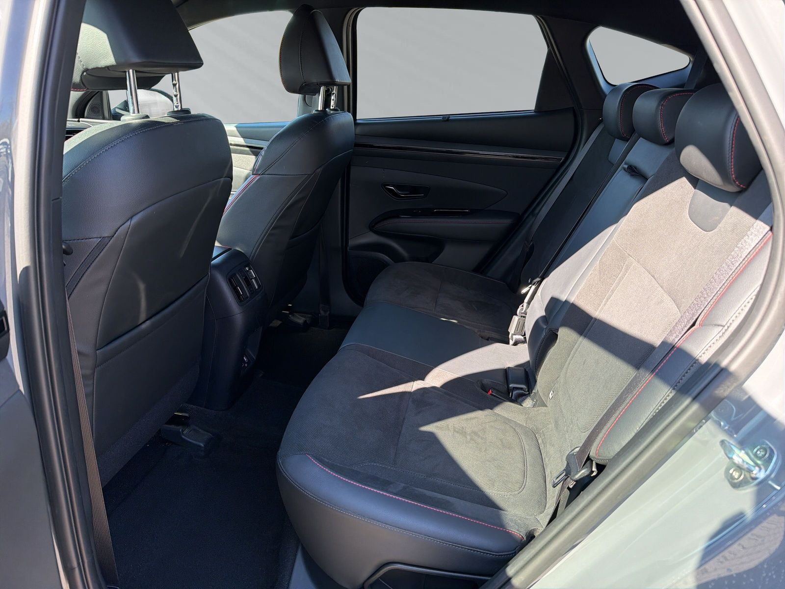 Hyundai TUCSON PHEV 1.6 T-GDI 265PS 6AT 4WD N-LINE +WKR+