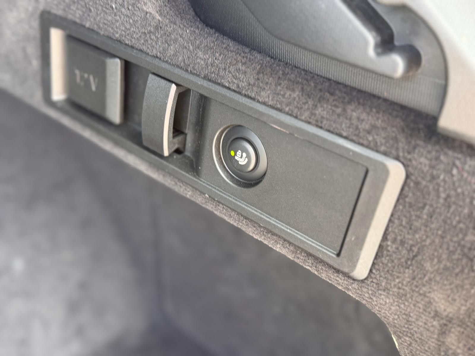 BMW 320 d Touring M-Sport - Samsaru's Car Outlet