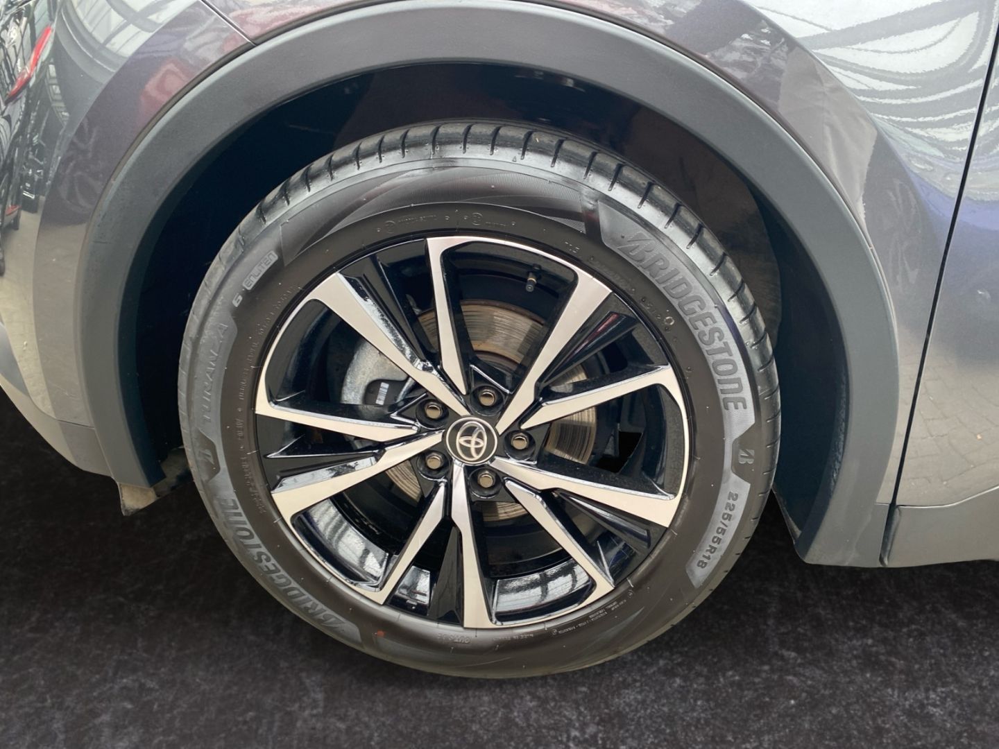 Toyota C-HR 1.8 Hybrid Team D *LED*ACC*CAM*SHZ*SmartKey