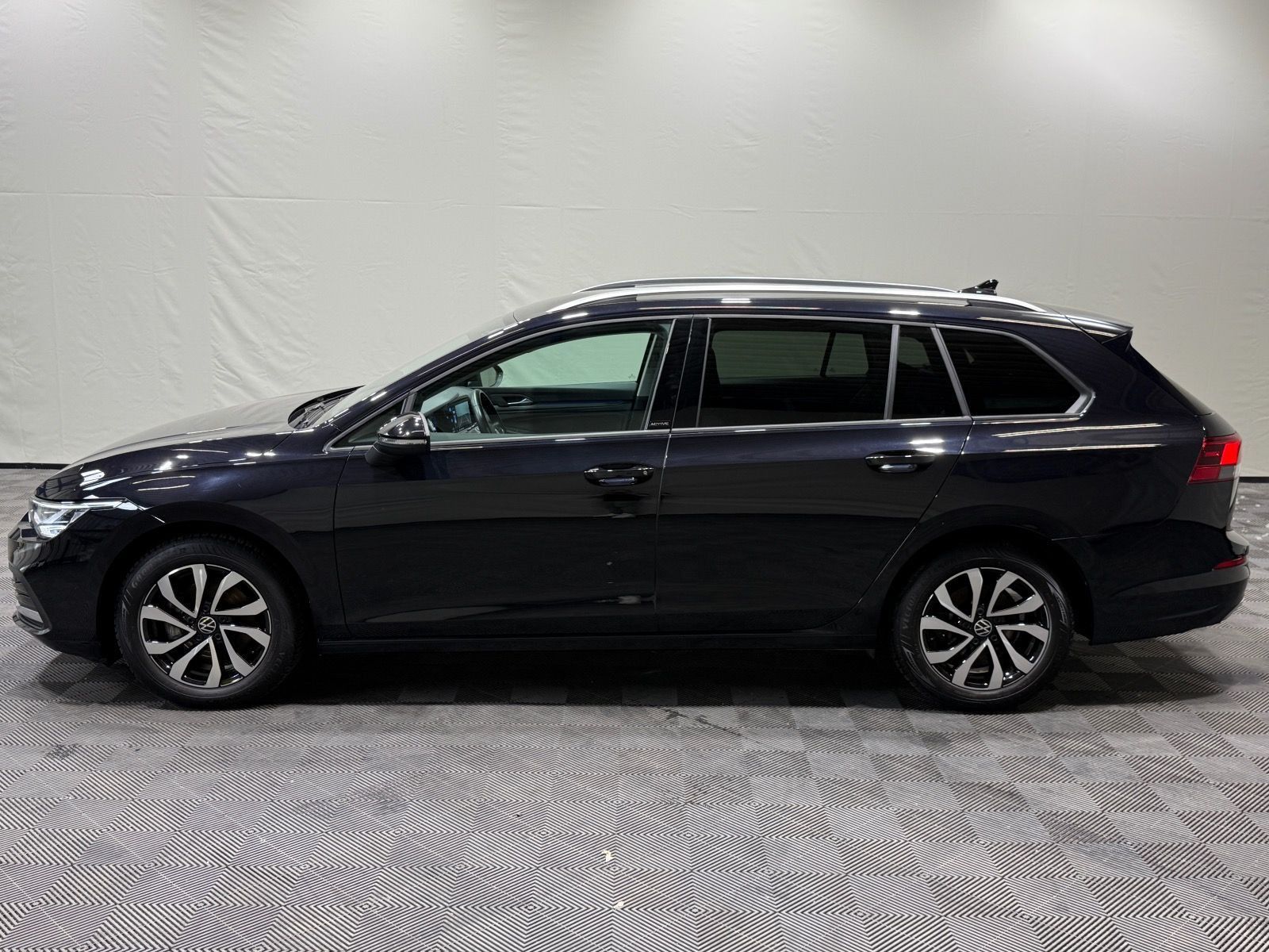 Volkswagen Golf Variant Active 1.5 TSI - Samsaru's Car Outlet