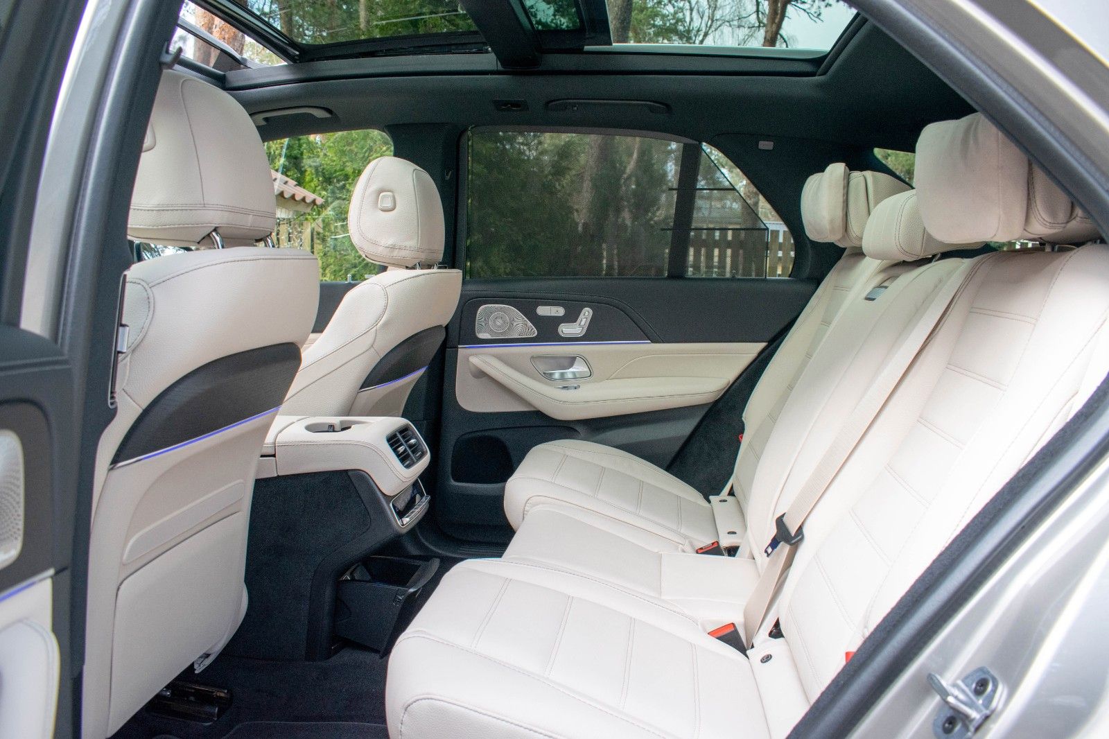 Mercedes-Benz GLE 400 AMG 7 SOFTCLOSE STNDHZ MASSAGE OFFROAD+