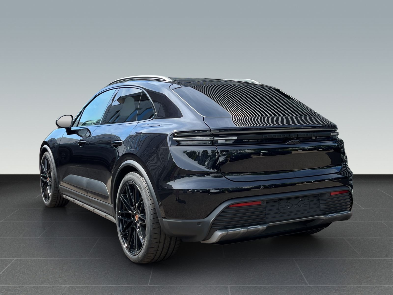 Porsche Macan 4 Pano.,Head-Up,PASM,Servo+,BOSE,InnoDrive