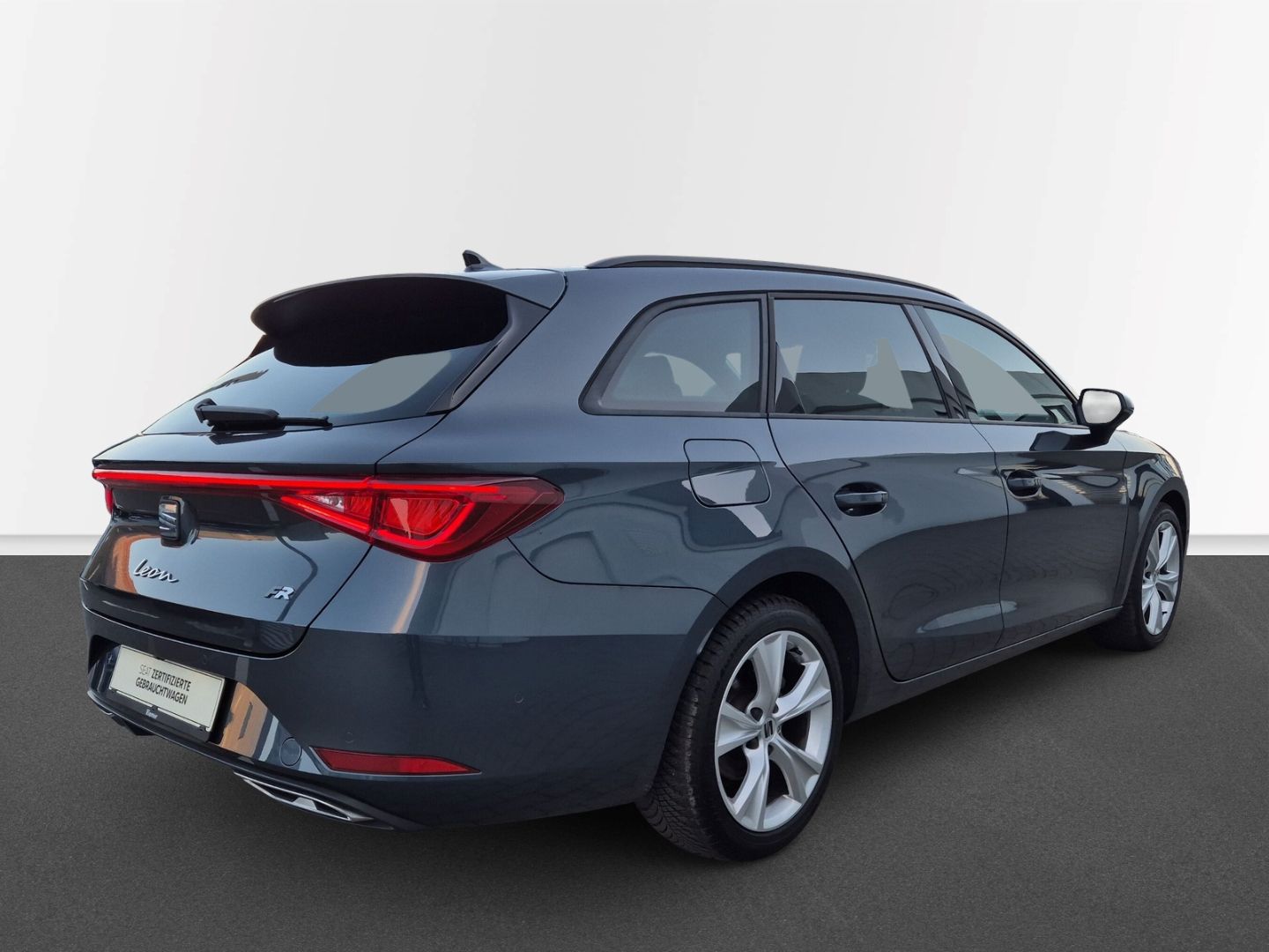 Seat Leon Sportstourer FR 2,0 TDi DSG AHK ACC CAM Kes
