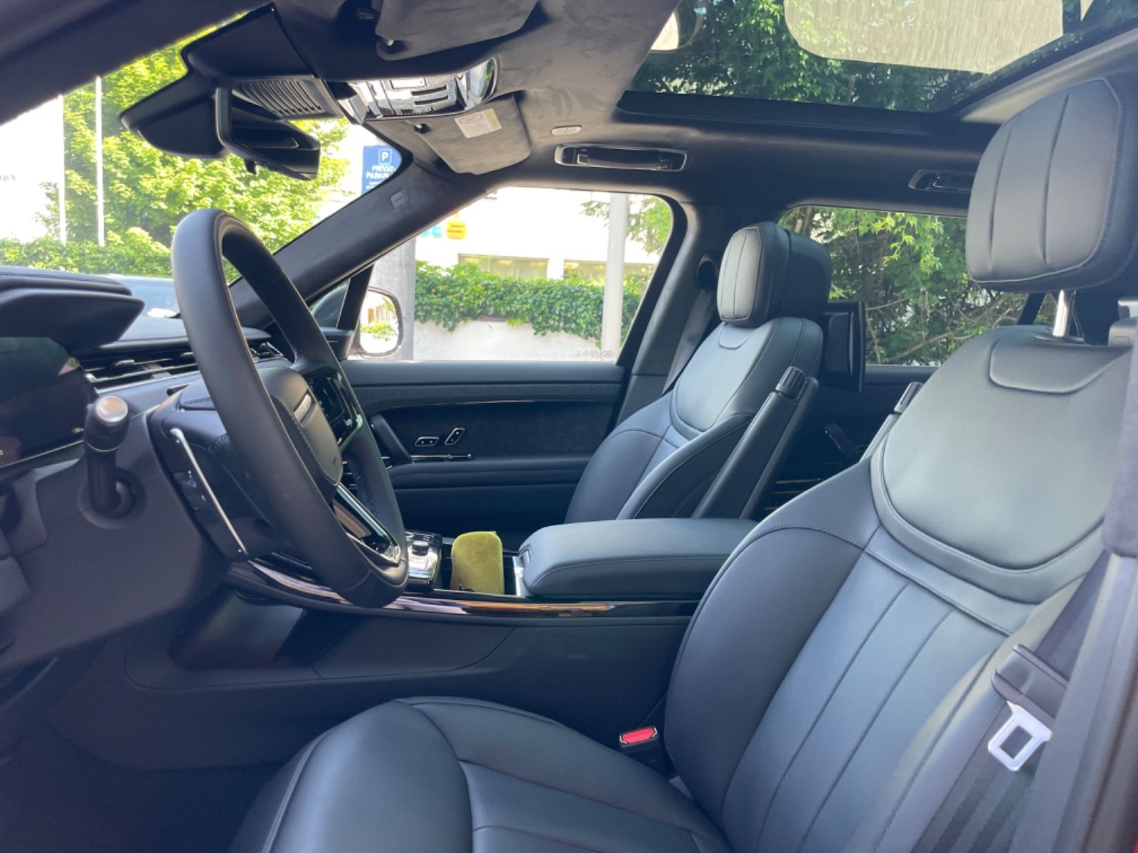 Range Rover Sport P530 First Editon Autobio - Samsaru's Car Outlet