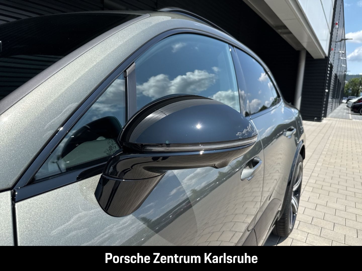 Porsche Macan Turbo BOSE Luftfederung LED-Matrix