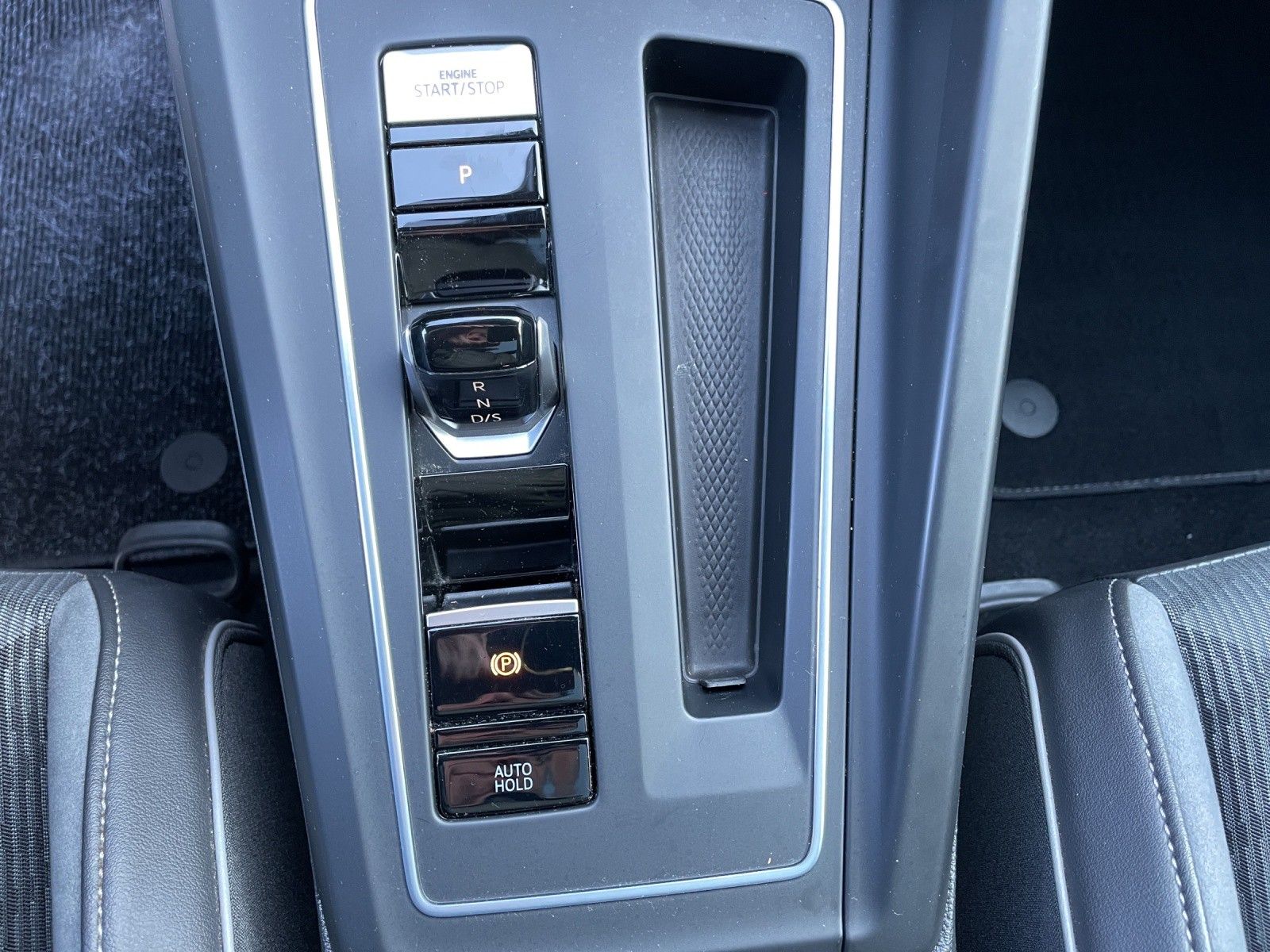 Volkswagen Golf Variant Golf VIII Variant R-Line 4Motion LE