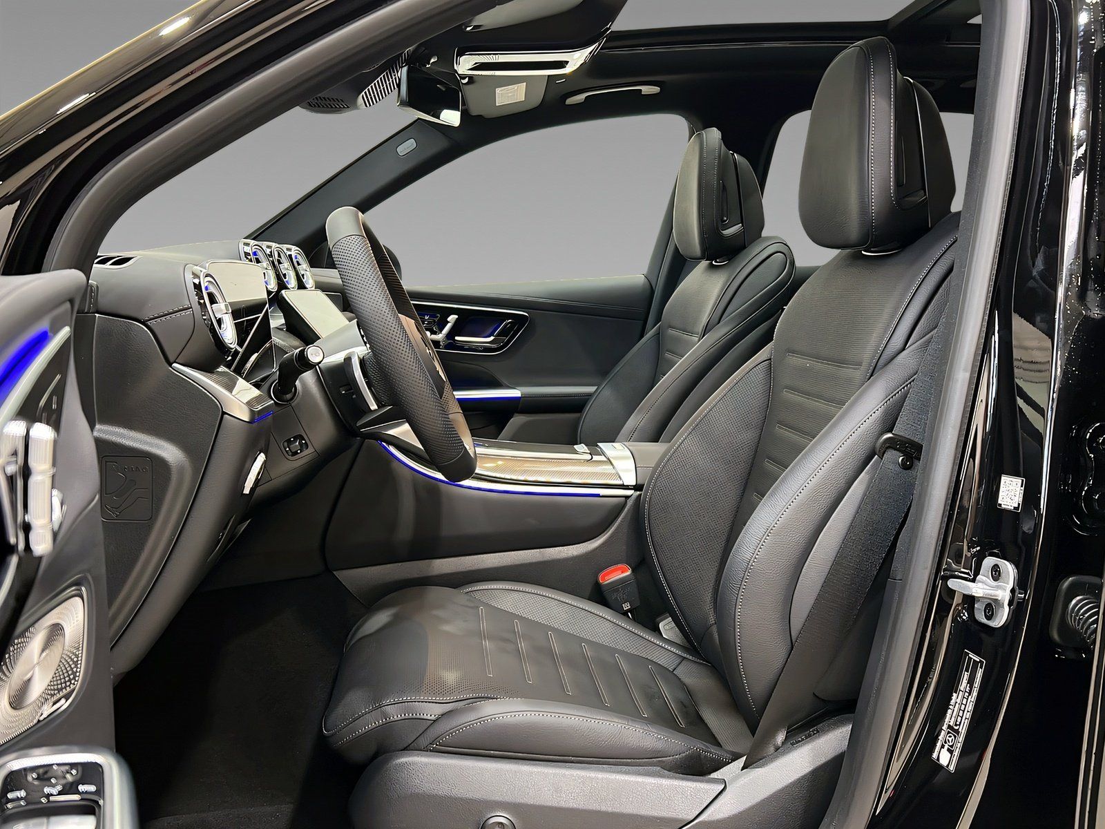 Mercedes-Benz GLC 300 de 4M AMG+DISTR+Burme+Memo+Pano+AHK+360