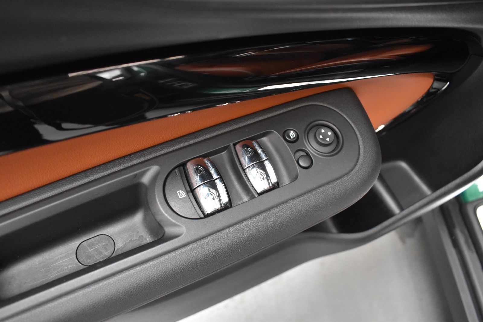 MINI Cooper SD Clubman All4 - Samsaru's Car Outlet