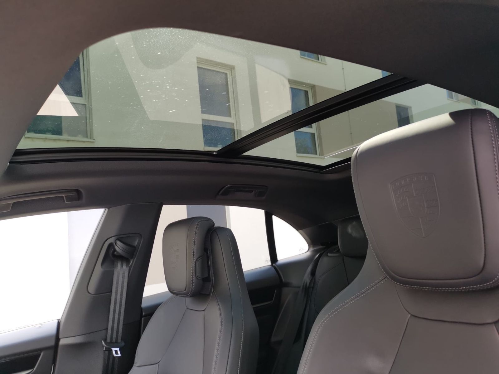 Porsche Macan 4 - Samsaru's Car Outlet