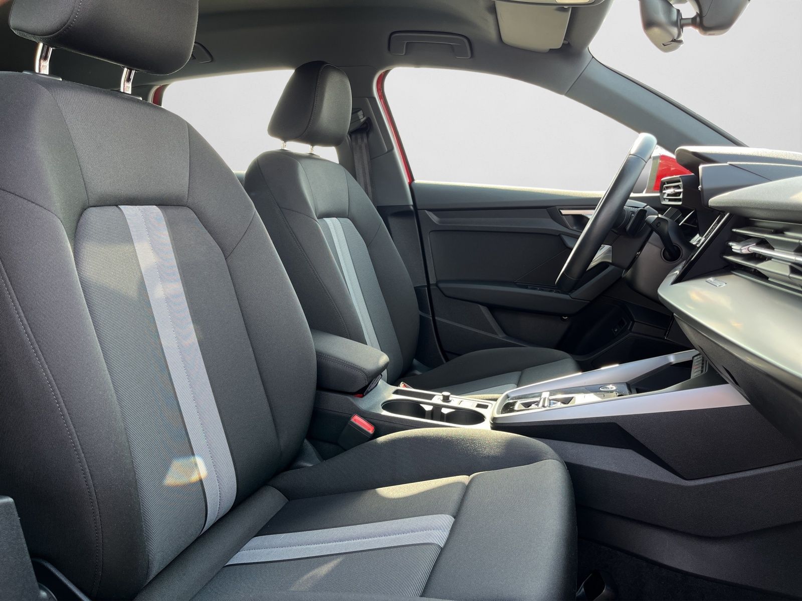 Audi A3 Sportback 40TFSI S-Tronic/LM/Assistenz-Paket/