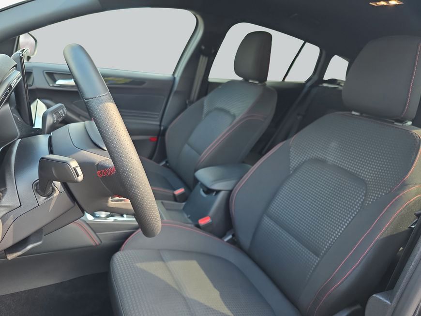 Ford Focus Turnier 1.5 EcoBlue Aut. ST-LINE X +AHK+LE