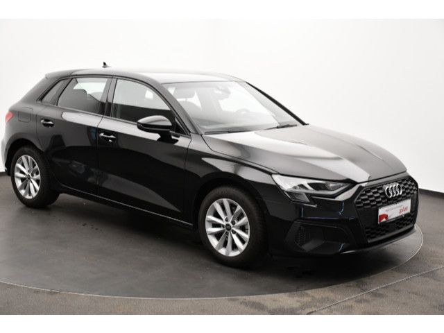 Audi A3 Sportback 30 TFSI S tronic NAVI/LED/SITZHZ
