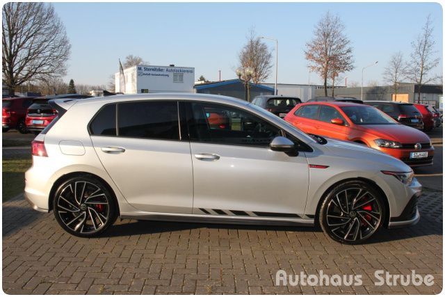 Volkswagen Golf VIII GTI Clubsport DSG - Samsaru's Car Outlet
