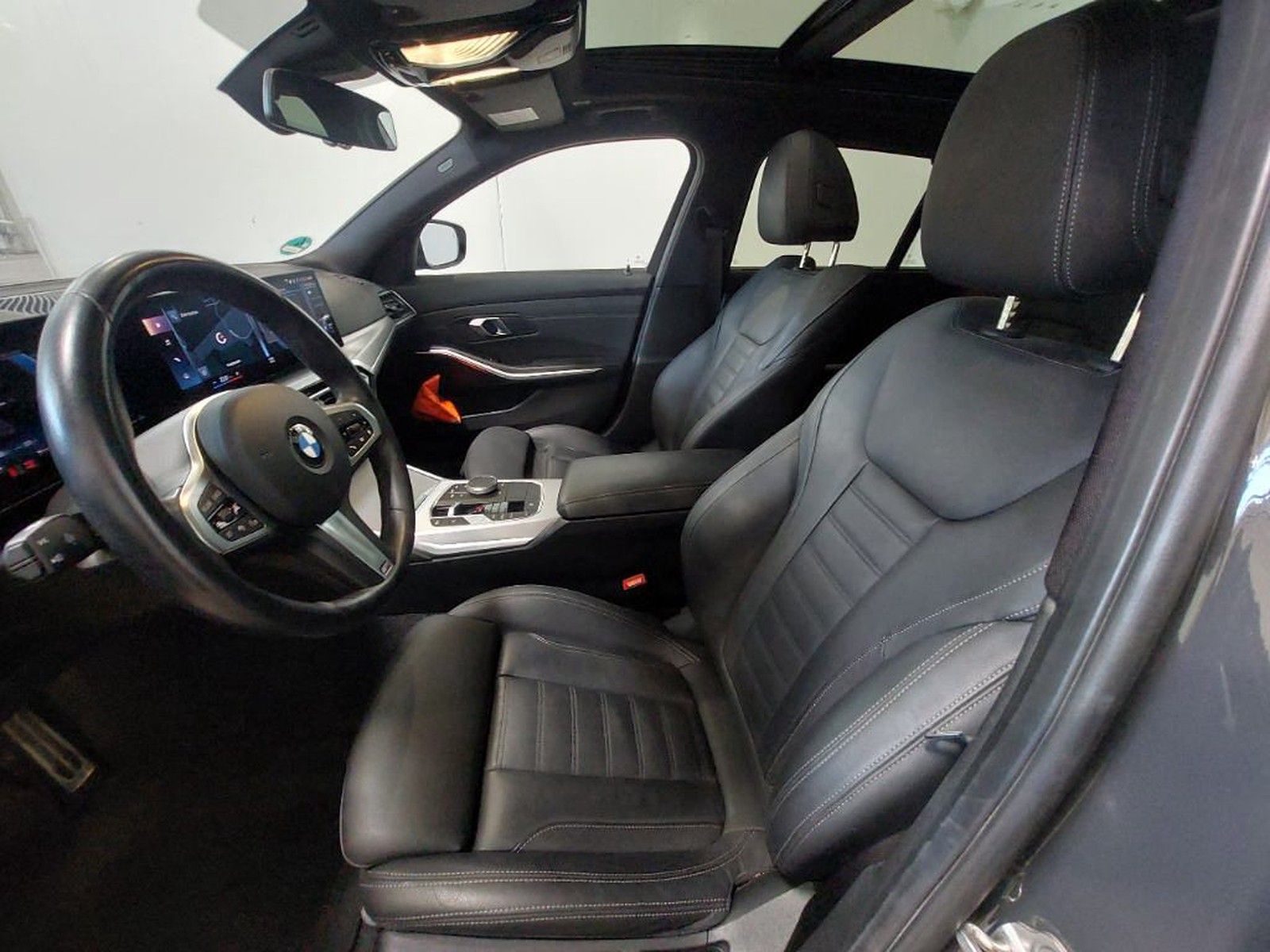 BMW 320d xDrive M Sport - Samsaru's Car Outlet