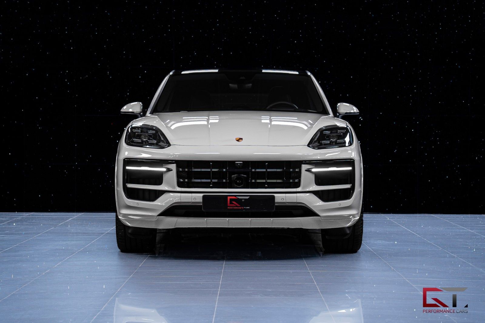 Porsche Cayenne E-Hyb Coupé 2025 Club SportDesign 18 Way