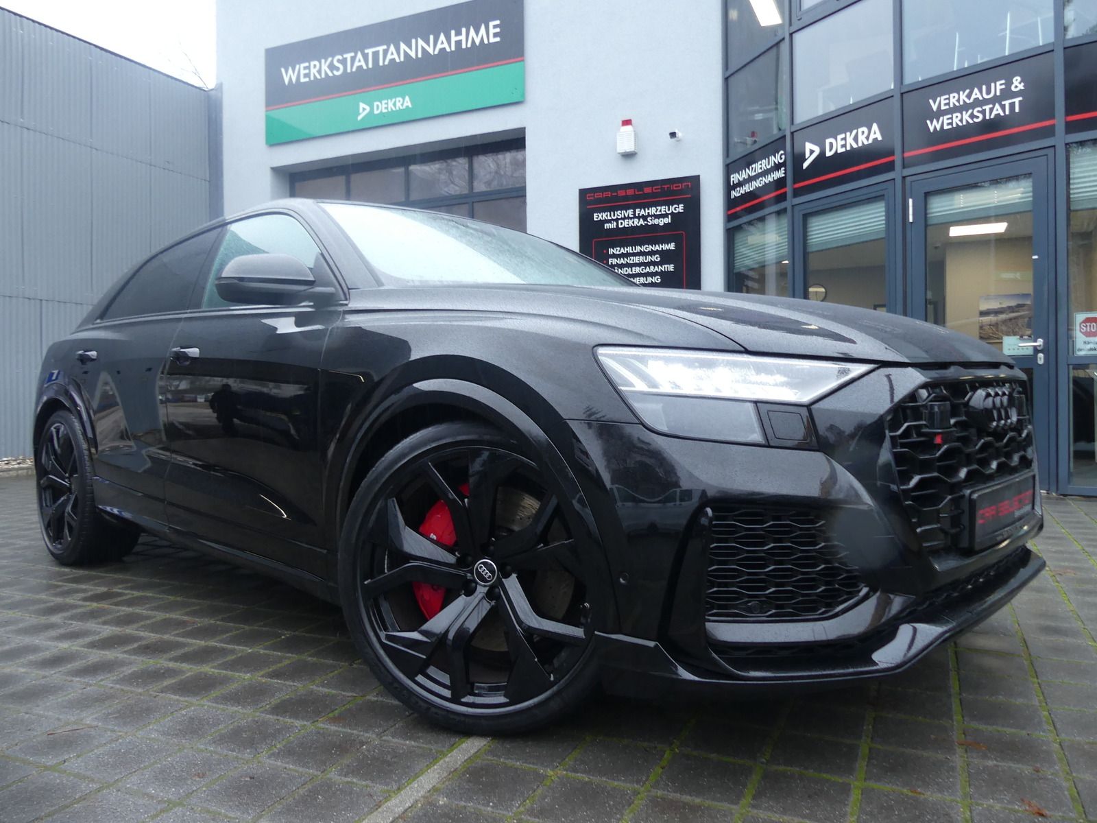 Audi RSQ8 4.0 TFSI Quattro MATRIX/HUD/MASSAGE/23''/NA